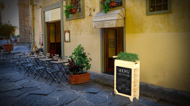 outdoor_sign_pavement_sign_Fritz_Kola