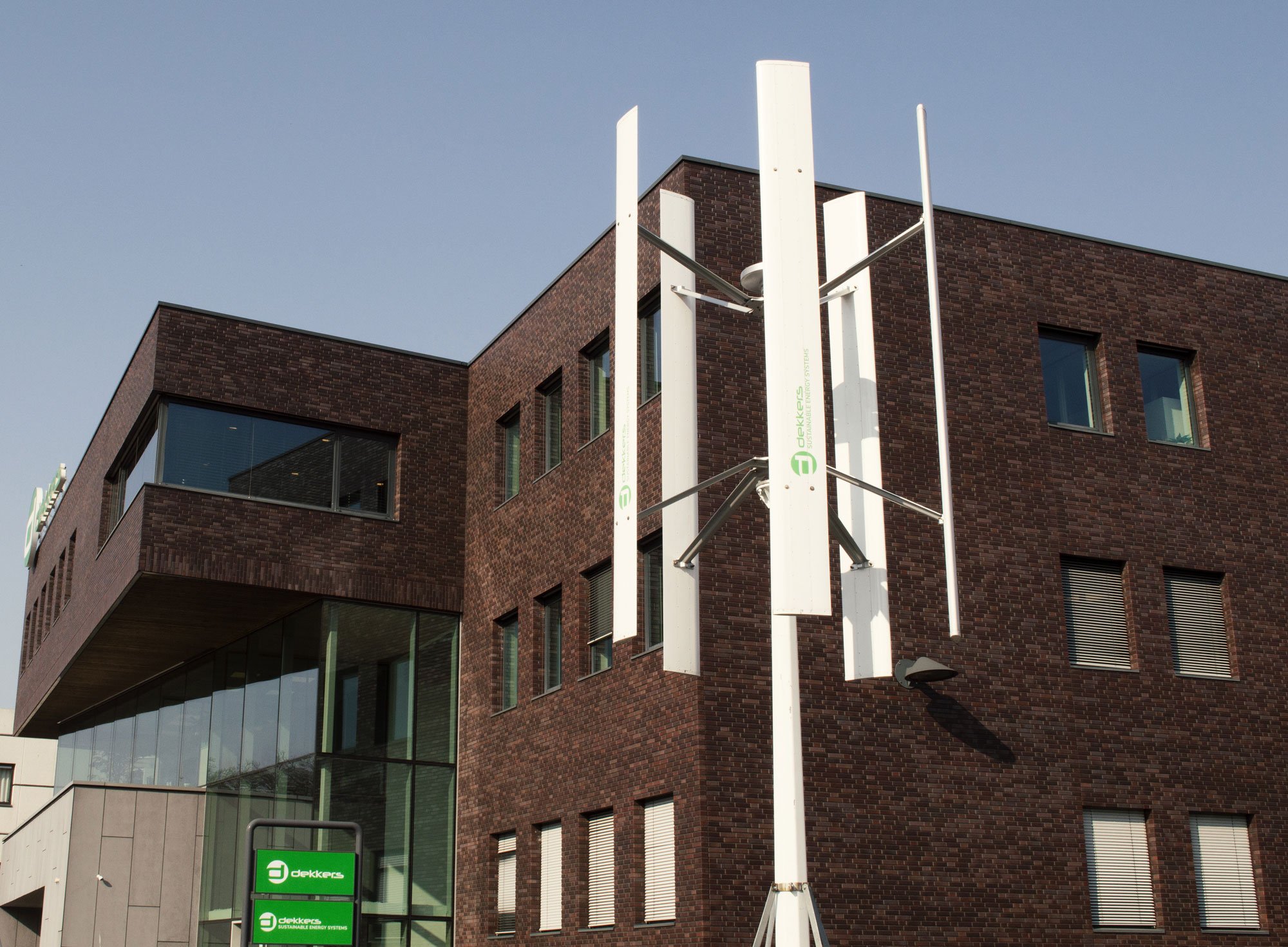 Dekkers trade marketing item: windmill for outdoor conscious branding