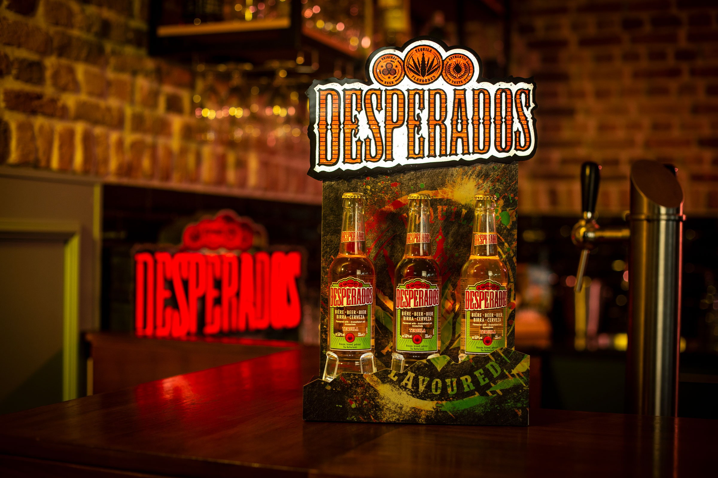 Desperados-bottle-glorifier_05-LR