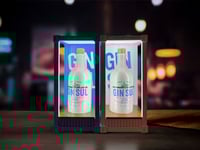 Gin Sul Bottle Glorifier, variant setup side by side-Original ratio - High resolution