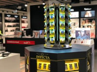 Invicta_shop in shop display_01