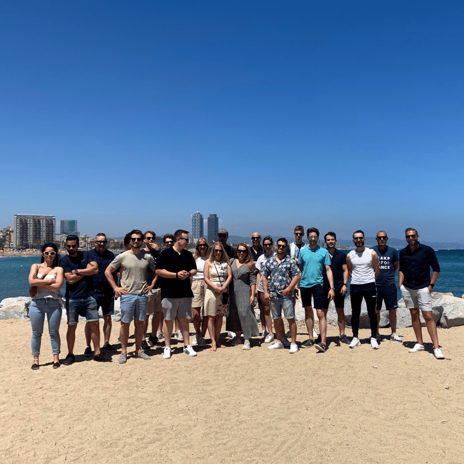 LinkedIn post_teampic1