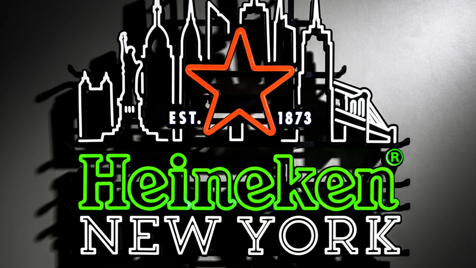 Heineken 2025 0404 7766 LE Dneon
