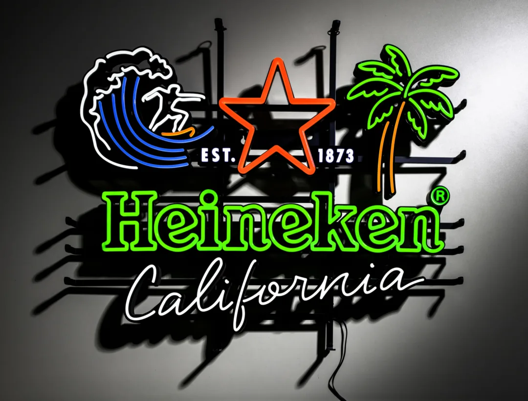 Heineken 2025 0406 7768 LE Dneon